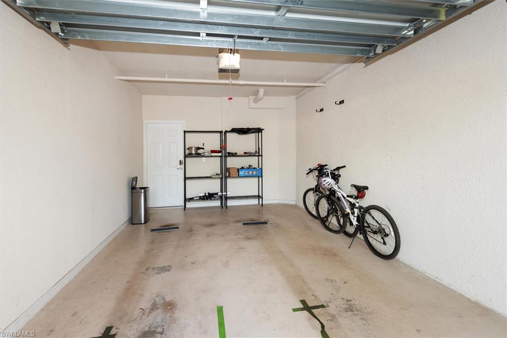 BELLA CASA - Residential Lease