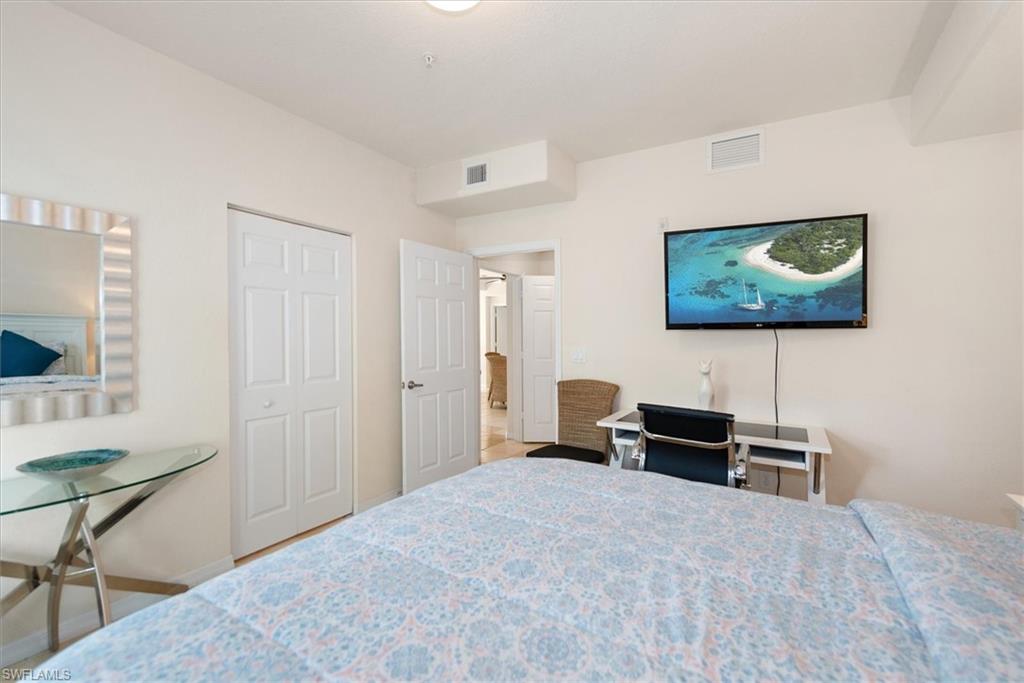 BELLA CASA - Residential Lease