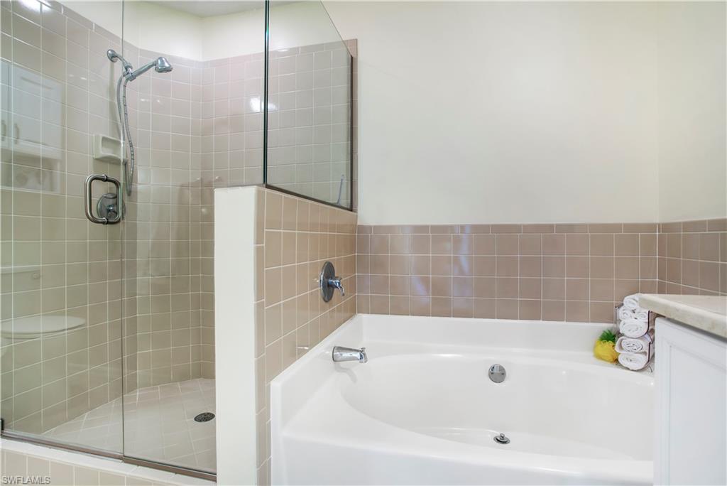 BERMUDA GREENS - Residential