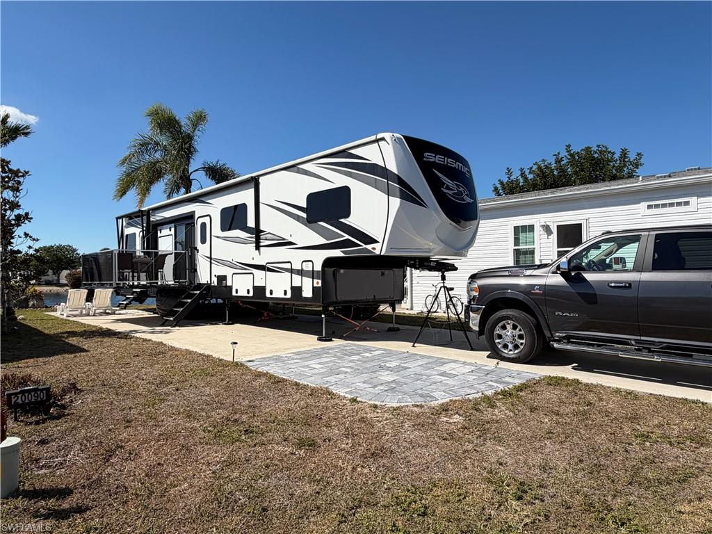 RIVERWOODS PLANTATION - Residential