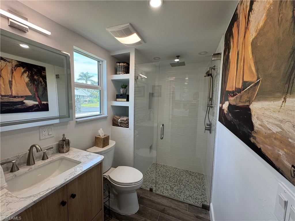 RIVERBEND MOTORCOACH RESORT - Land