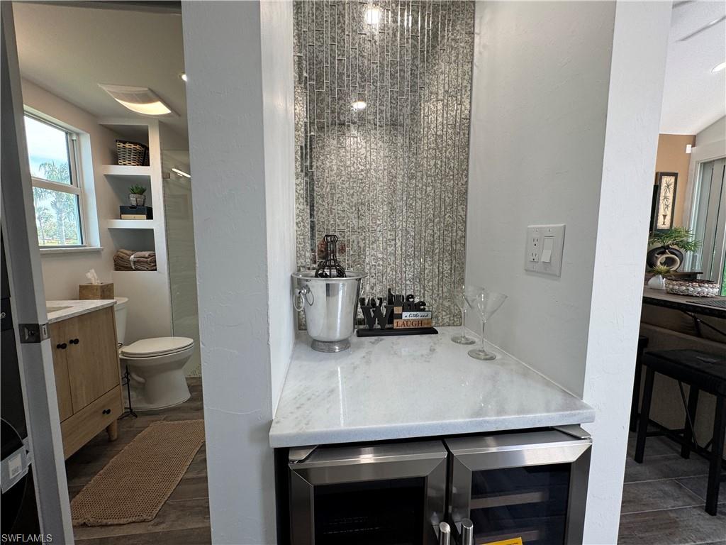 RIVERBEND MOTORCOACH RESORT - Land