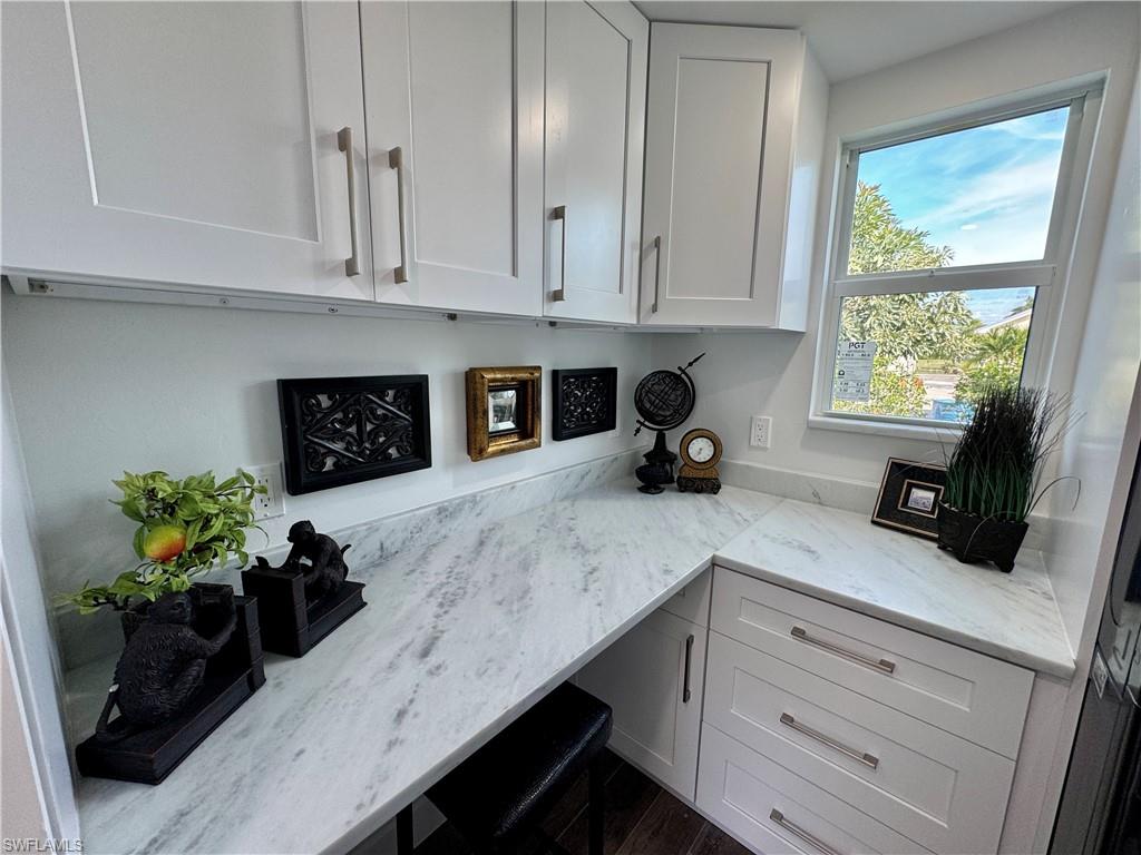 RIVERBEND MOTORCOACH RESORT - Land