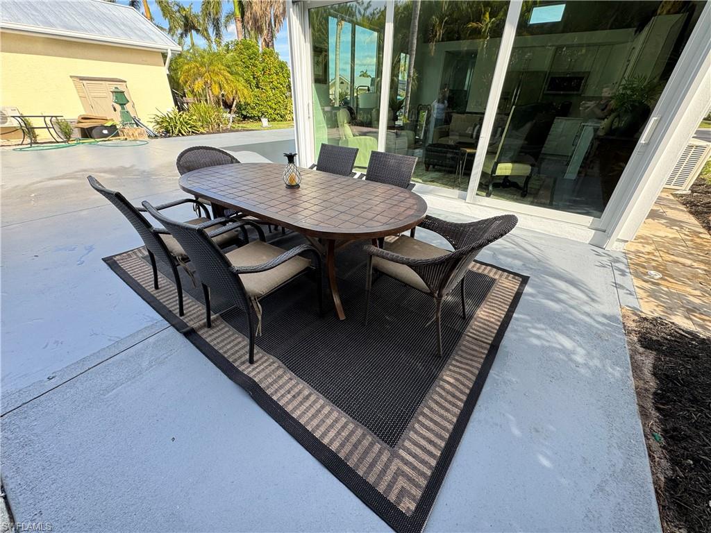 RIVERBEND MOTORCOACH RESORT - Land