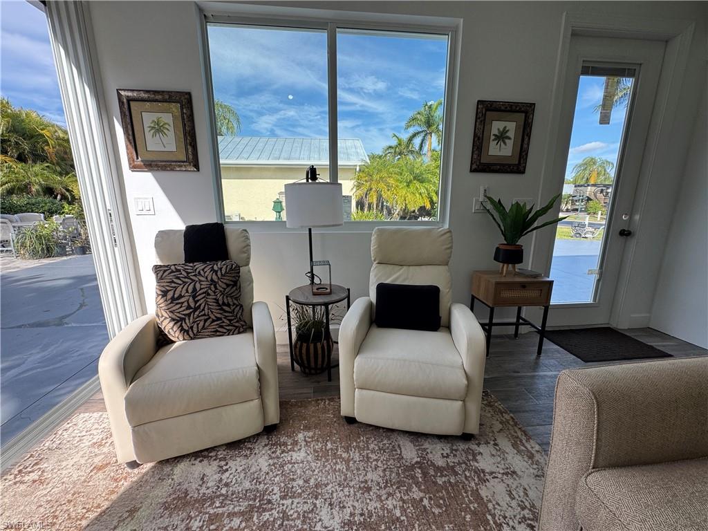 RIVERBEND MOTORCOACH RESORT - Land