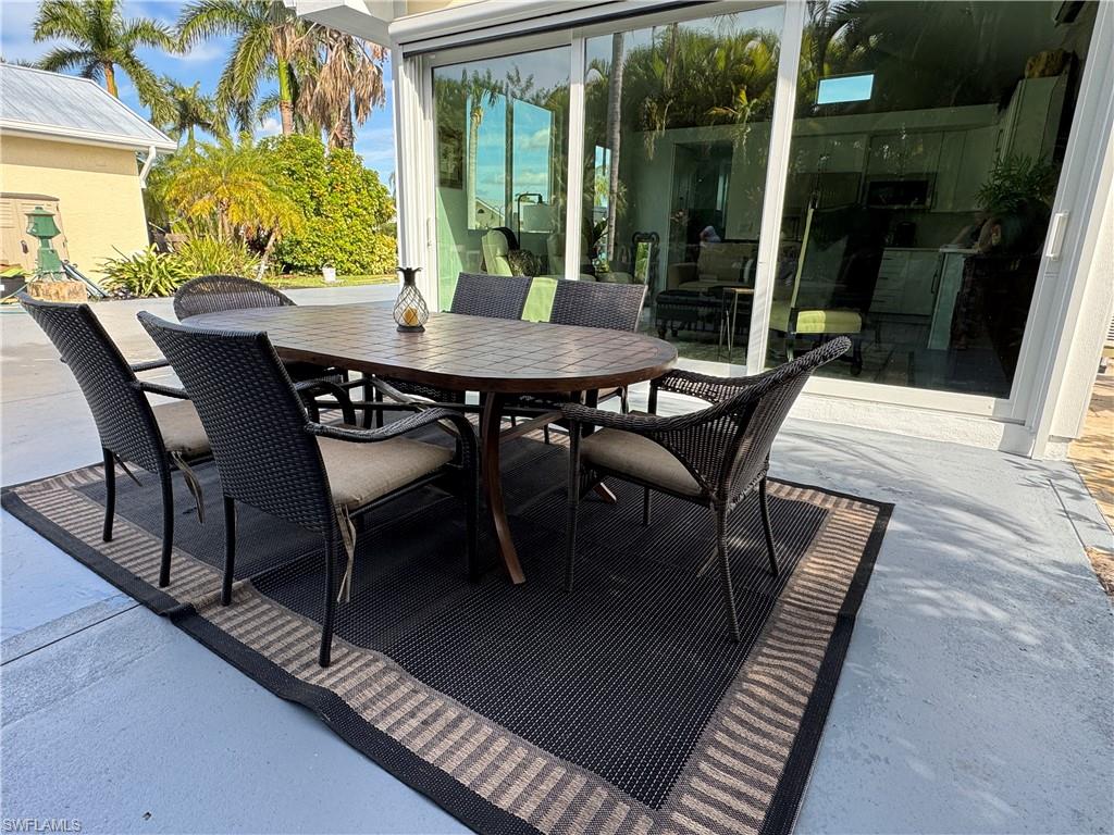 RIVERBEND MOTORCOACH RESORT - Land