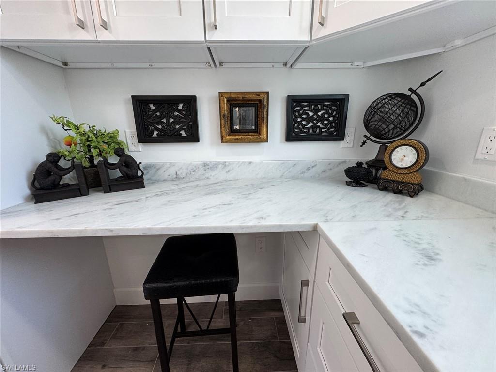 RIVERBEND MOTORCOACH RESORT - Land