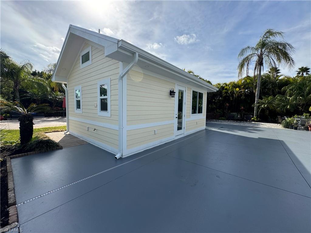 RIVERBEND MOTORCOACH RESORT - Land