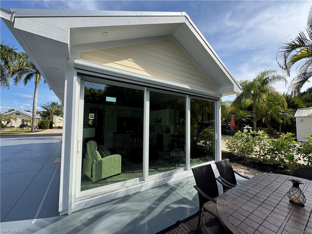 RIVERBEND MOTORCOACH RESORT - Land