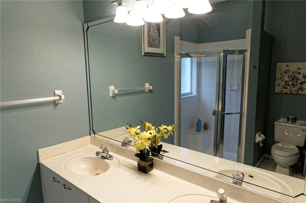 LAKESIDE - Residential