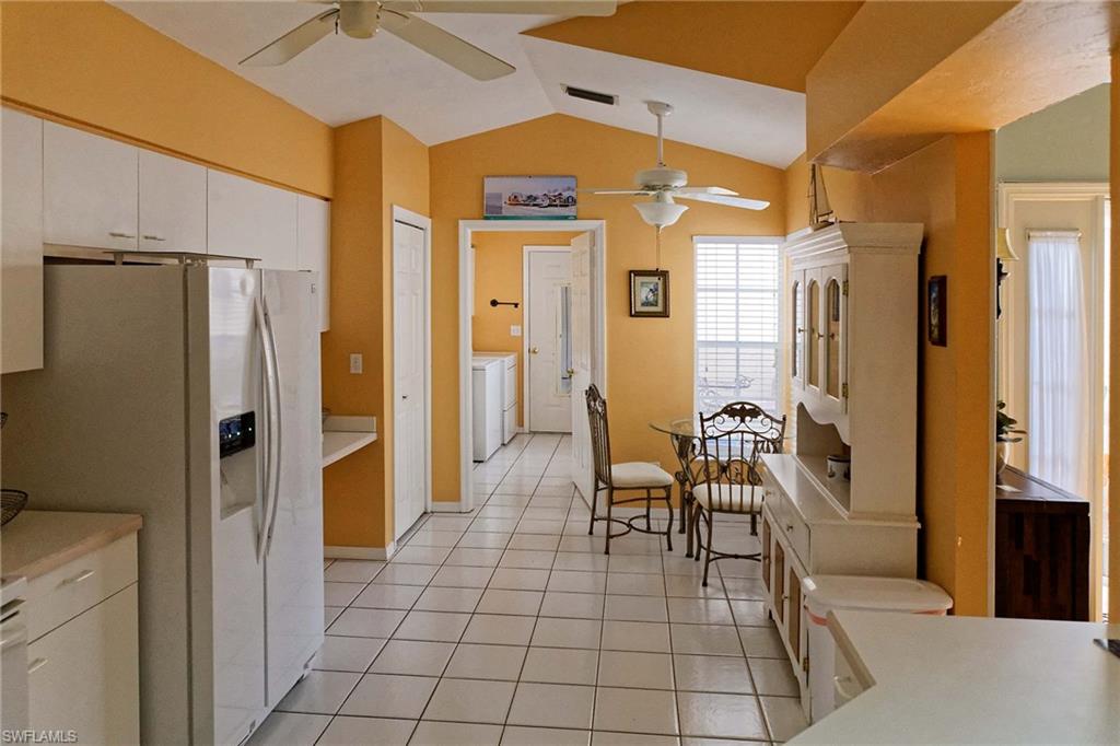 LAKESIDE - Residential