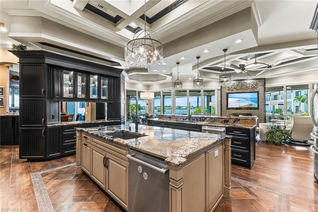 MARCO ISLAND - Residential