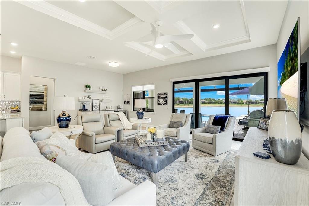 WINDING CYPRESS - Residential