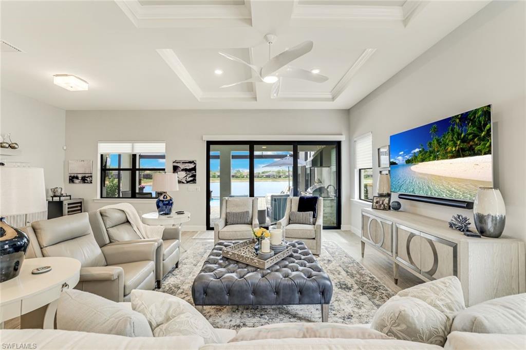 WINDING CYPRESS - Residential