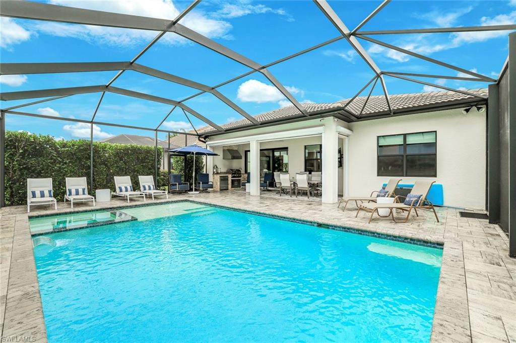 WINDING CYPRESS - Residential