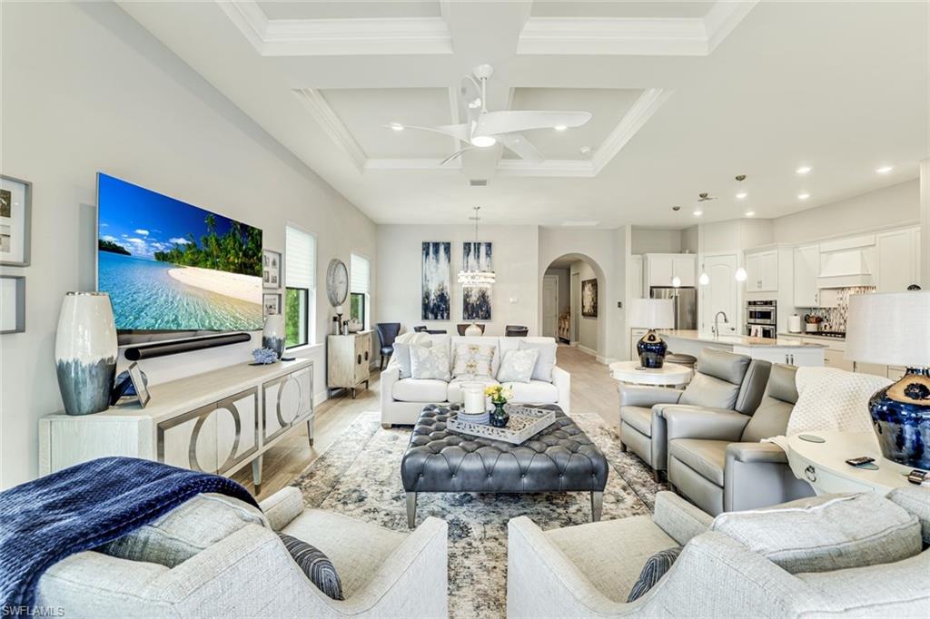 WINDING CYPRESS - Residential