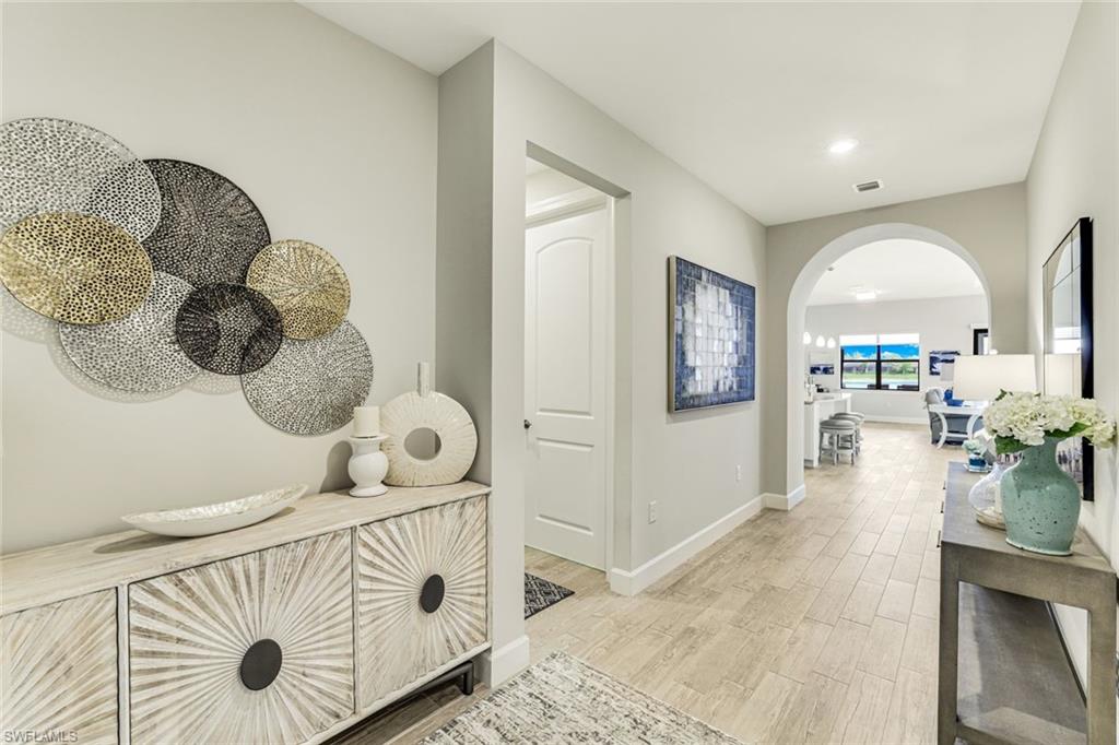 WINDING CYPRESS - Residential