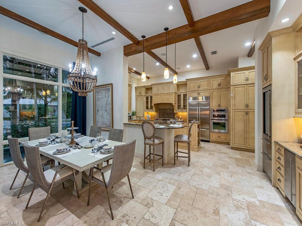 ROYAL HARBOR - Residential