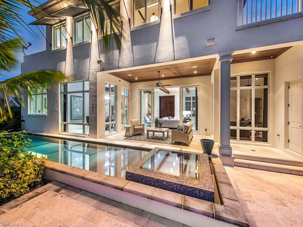 ROYAL HARBOR - Residential