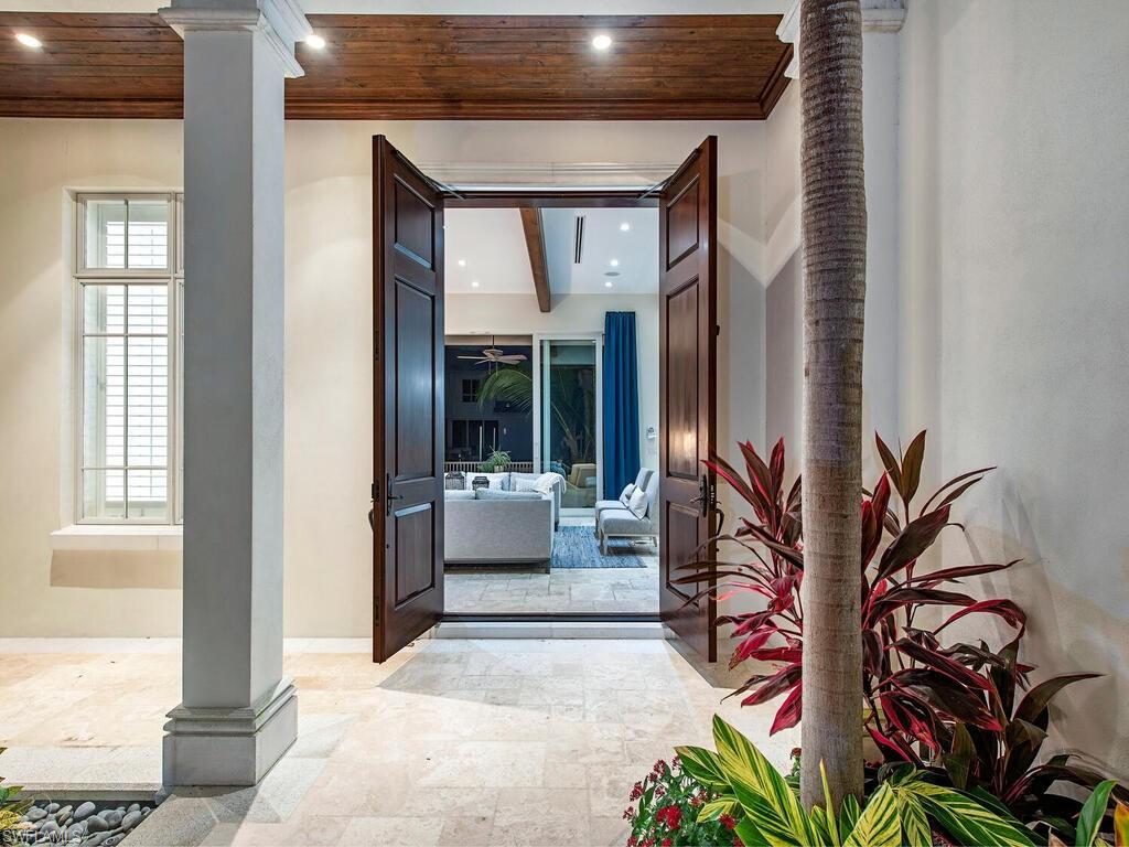 ROYAL HARBOR - Residential