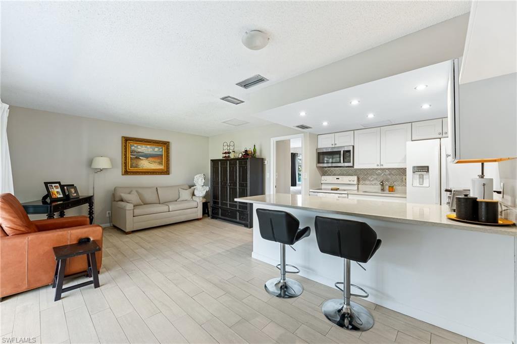 NAPLES BATH AND TENNIS CLUB - Residential