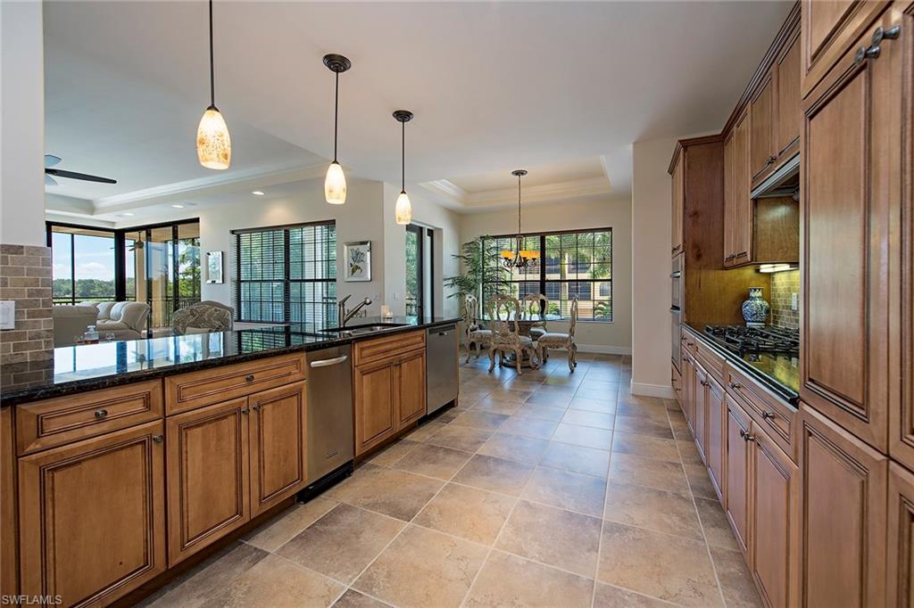 MARQUESA ROYALE - Residential