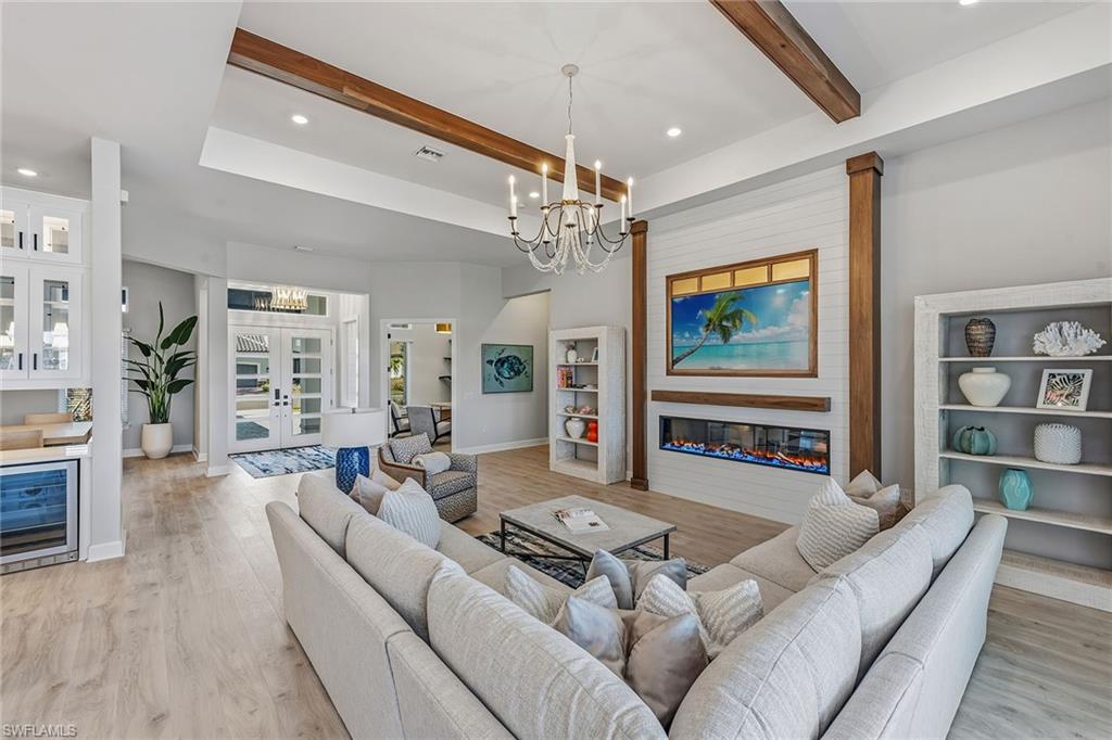 ESPLANADE BY THE ISLANDS - Residential