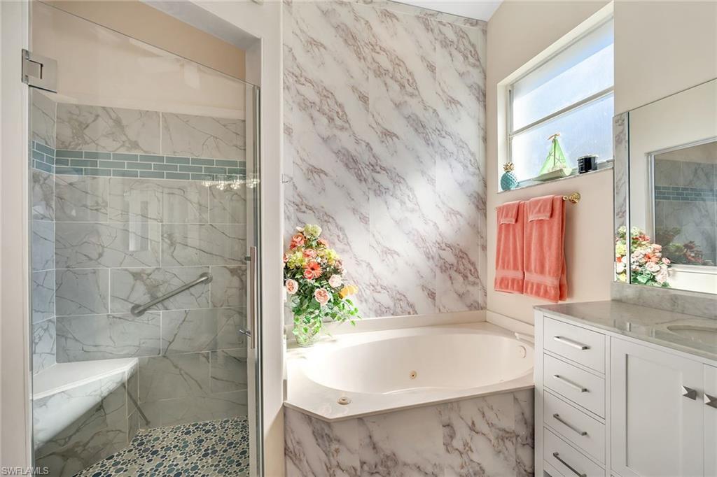 NAPLES HERITAGE - Residential