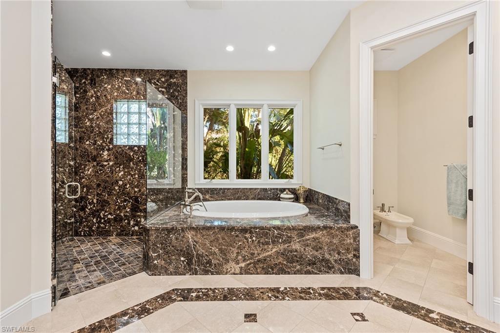 PRATO GRAND ESTATES - Residential