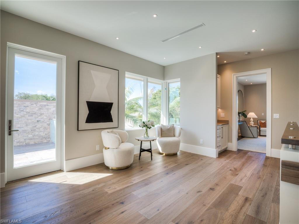 PINECREST AT PELICAN BAY - Residential