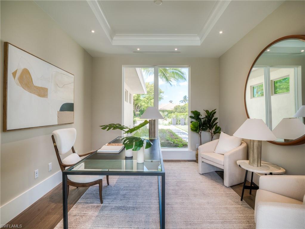 PINECREST AT PELICAN BAY - Residential