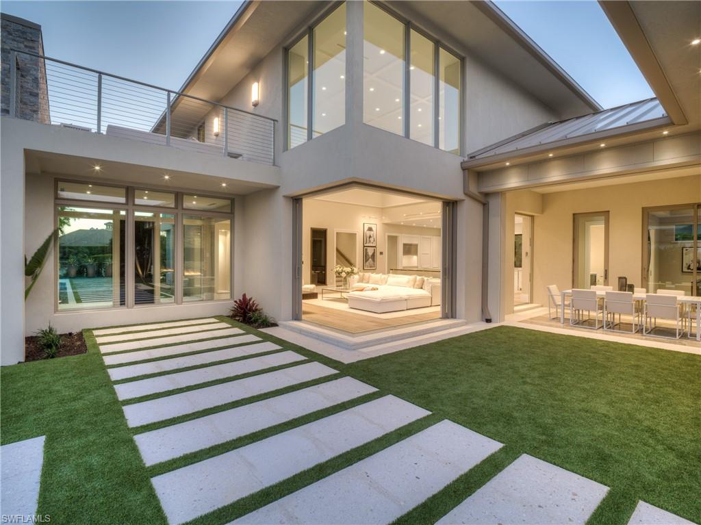 PINECREST AT PELICAN BAY - Residential