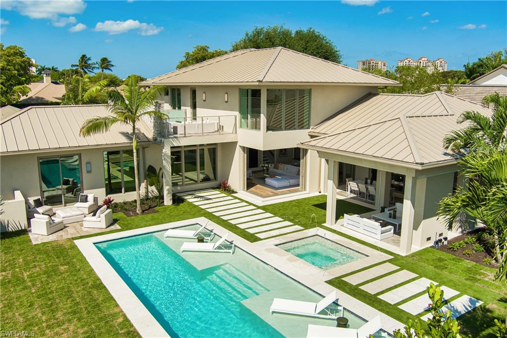 PINECREST AT PELICAN BAY - Residential