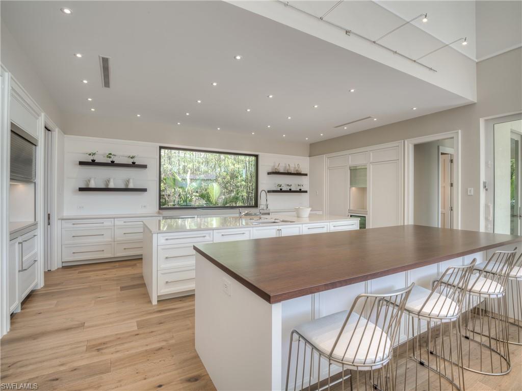 PINECREST AT PELICAN BAY - Residential