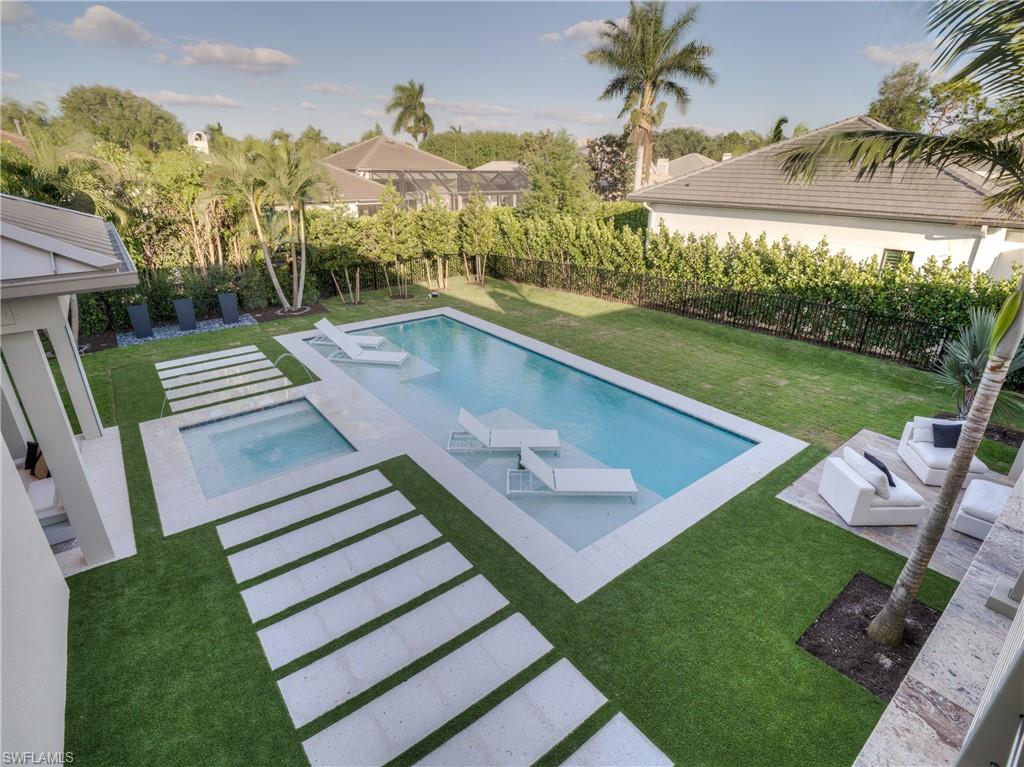 PINECREST AT PELICAN BAY - Residential