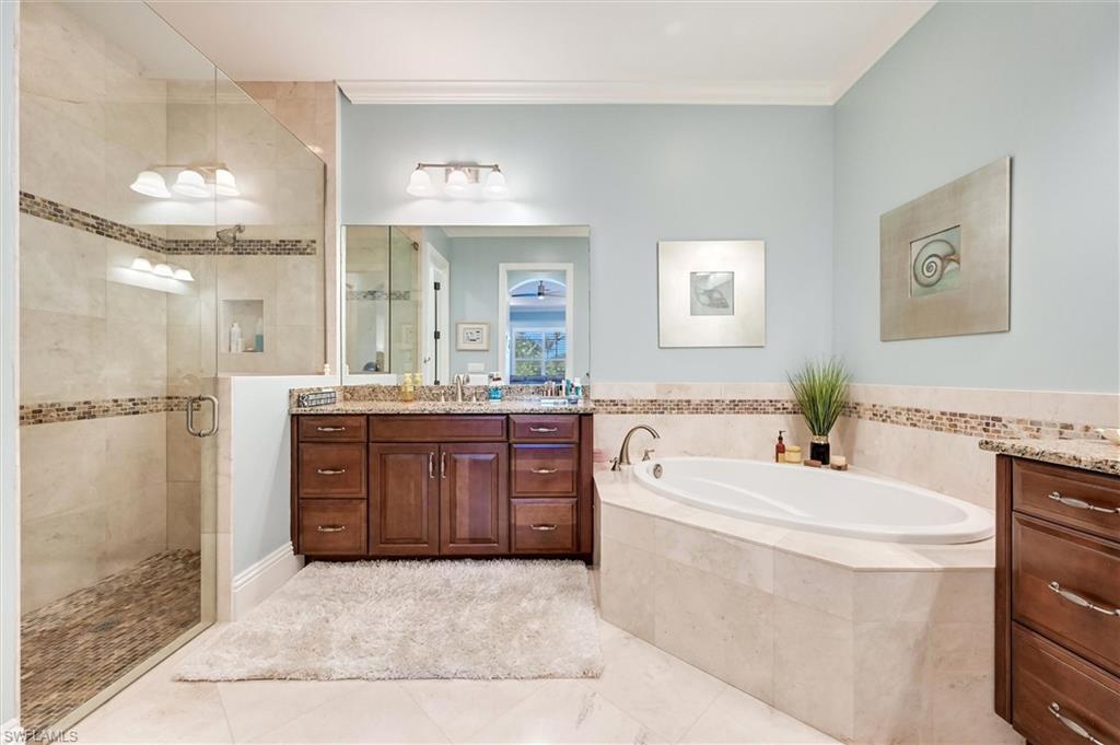 MOORGATE POINT - Residential