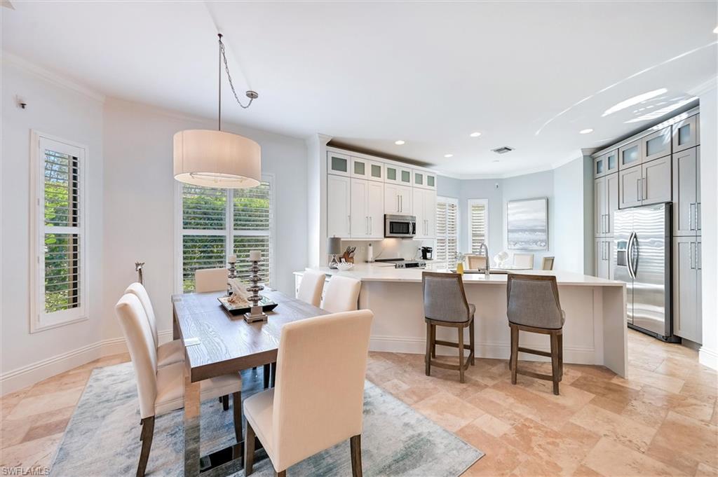 MOORGATE POINT - Residential