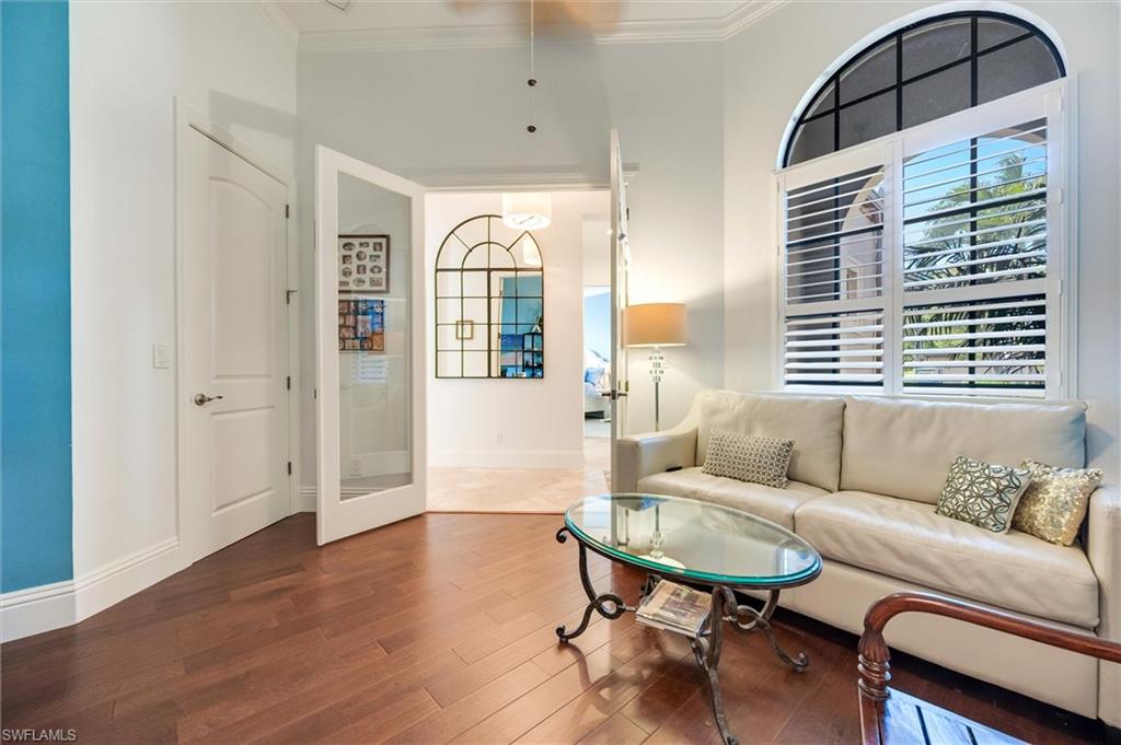 MOORGATE POINT - Residential