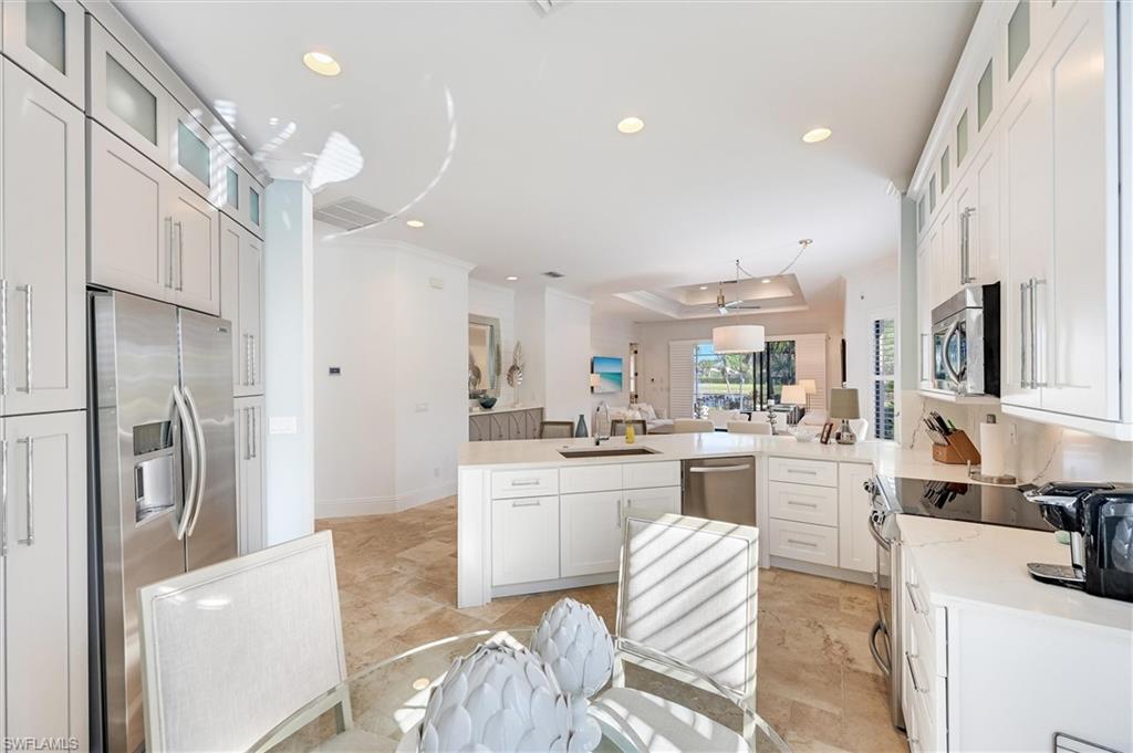 MOORGATE POINT - Residential