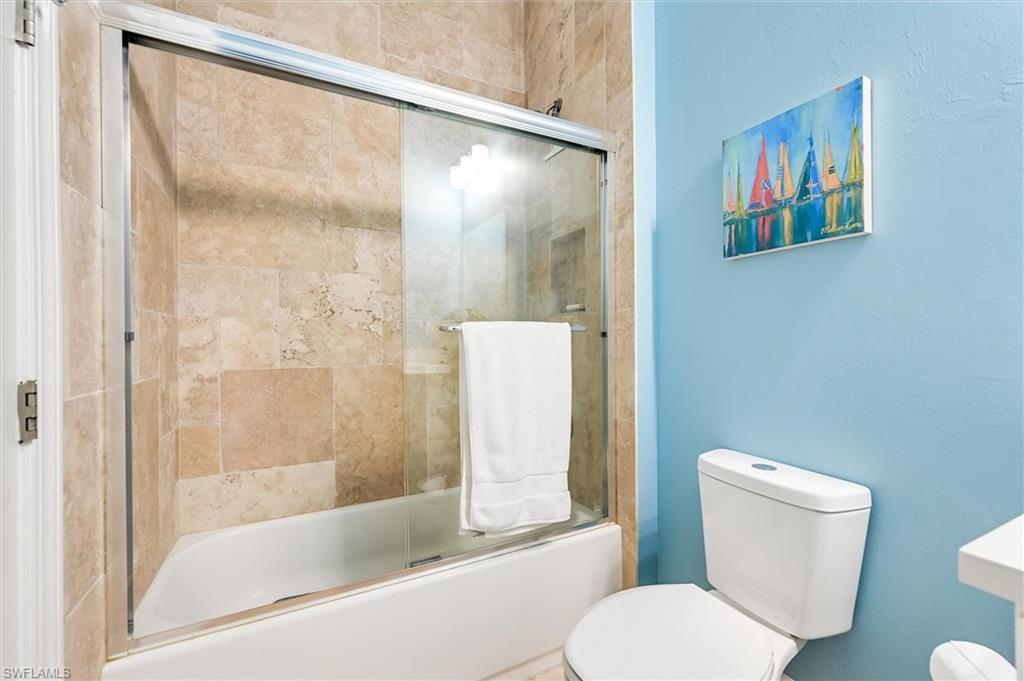 MOORGATE POINT - Residential