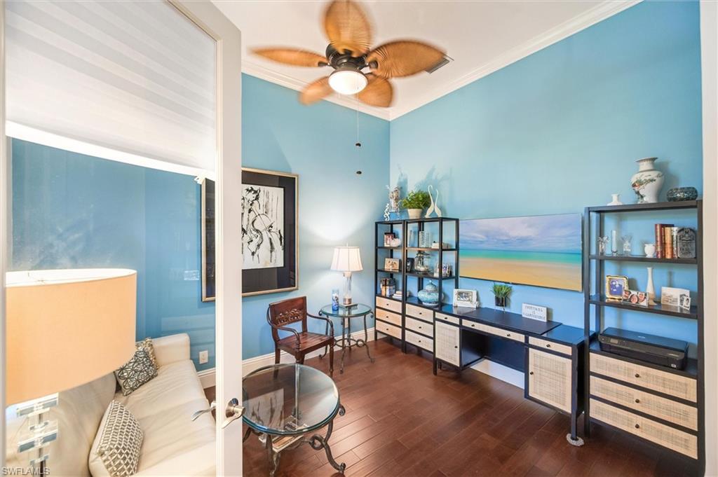 MOORGATE POINT - Residential