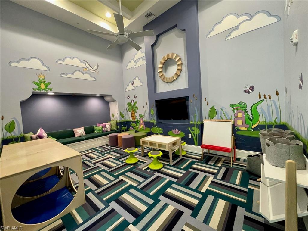 MAPLE RIDGE - Residential