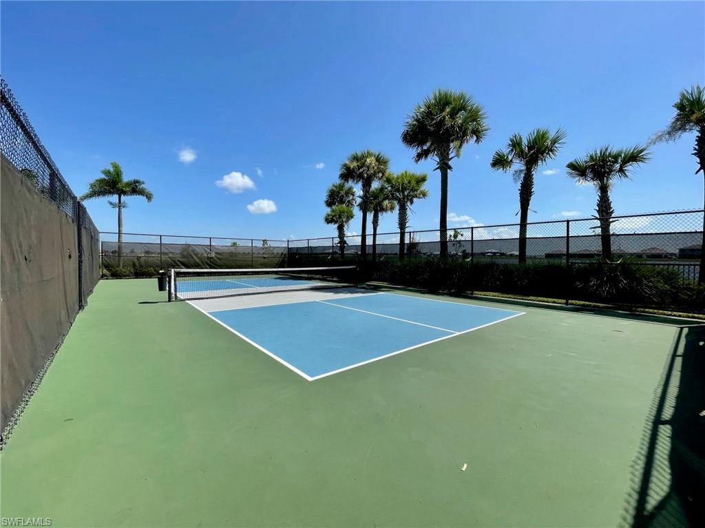 MAPLE RIDGE - Residential