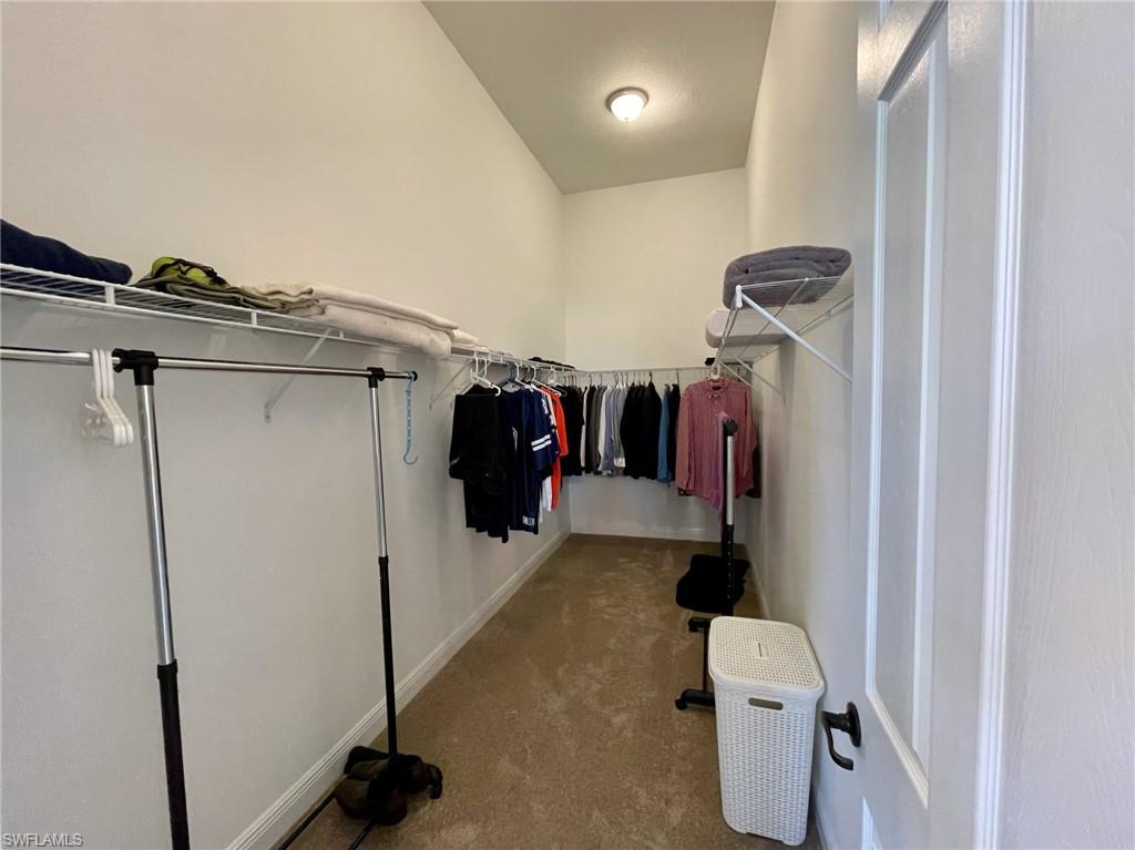 MAPLE RIDGE - Residential