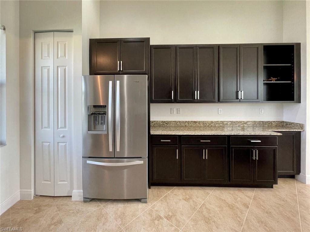 MAPLE RIDGE - Residential