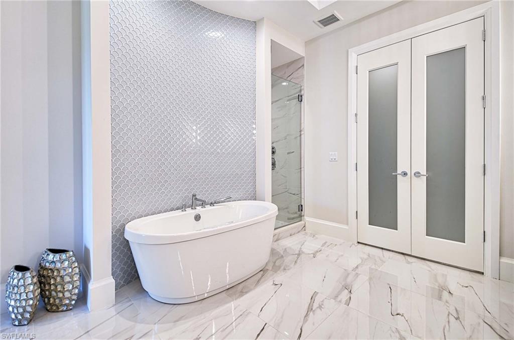 CORSICA - Residential