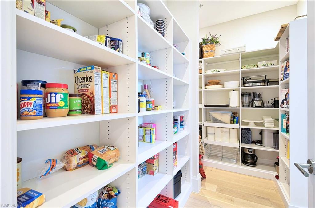 CORSICA - Residential