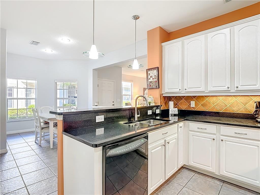 HERONS GLEN - Residential