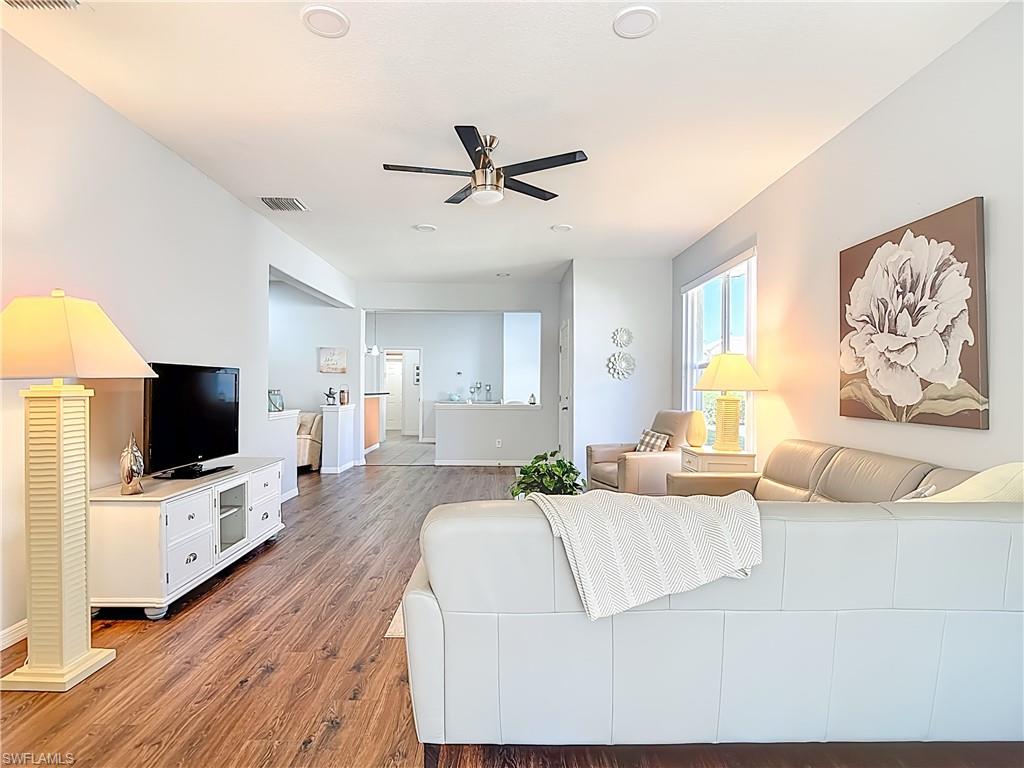 HERONS GLEN - Residential