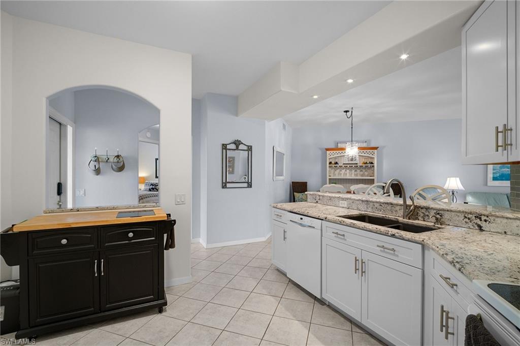 SUNSET STREAM - Residential